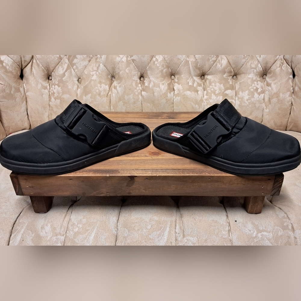 Hunter Black Women's Sandals